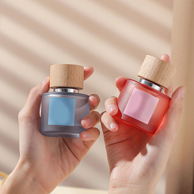 kopen Het duidelijke Textuuroem Houten Parfum GLB met Goede Hand voelt online manufacture