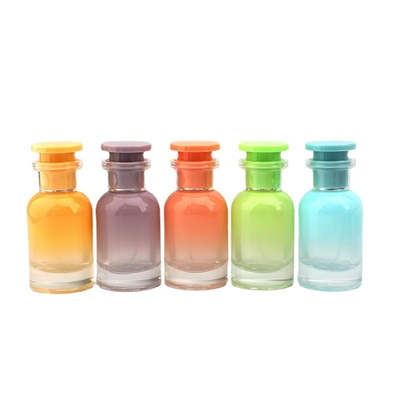 kopen Fles van het de Nevelparfum van de fabrikanten de In het groot Vlek 30ml, van de de Nevelkleur van de Schroefmond van het de Gradiëntglas het Parfumfles online manufacture