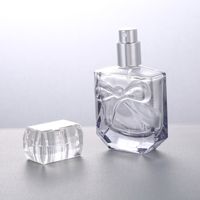 kopen Van de Pijpschoonheidsmiddelen van de Salingay Lichte Fles van de de Flessen30ml Schroef van het het ParfumFlessenglas van de de Flessen Subfles Lege het Parfumfles online manufacture