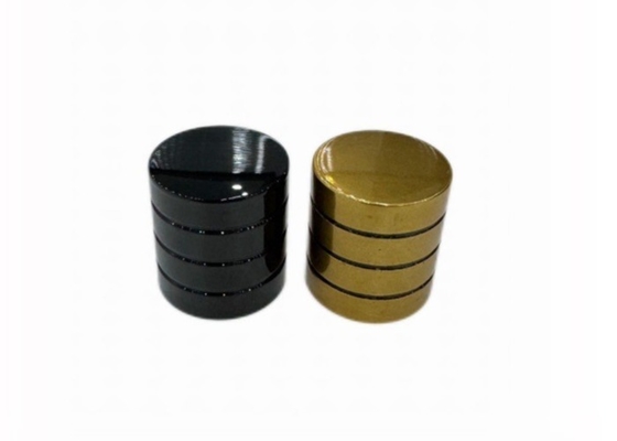 kopen Gepersonaliseerde kleurrijke zink legering metalen parfum kap parfum glazen fles deksel online manufacture