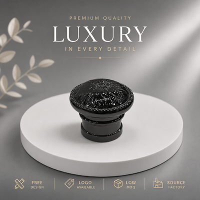 kopen Groothandel Dubbellaags Basis Zinklegering Parfum Dop Met Top Reliëf Bloem Kralenrand Zwart Metalen Parfum Dop OEM ODM Custom Logo online vervaardiging