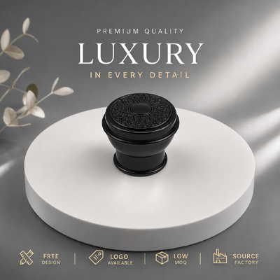 kopen Bron Fabriek Op maat geprinte zinklegering Parfum Kap Zwart Gloss Relief Bloemmetalen Parfum Deksel Lage MOQ Op maat gemaakt logo Print Service online vervaardiging