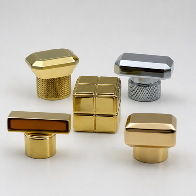 Luxe Zink Alloy Parfum Kap Goud Zilver Plated Knurled Grid Faceted Square Rectangle Metalen Parfum Fles Deksel Custom Logo For Oud
